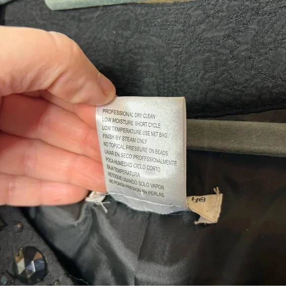 Plaza South Black Peplum Brocade Blazer Size 14 wide petite - Picture 5 of 8